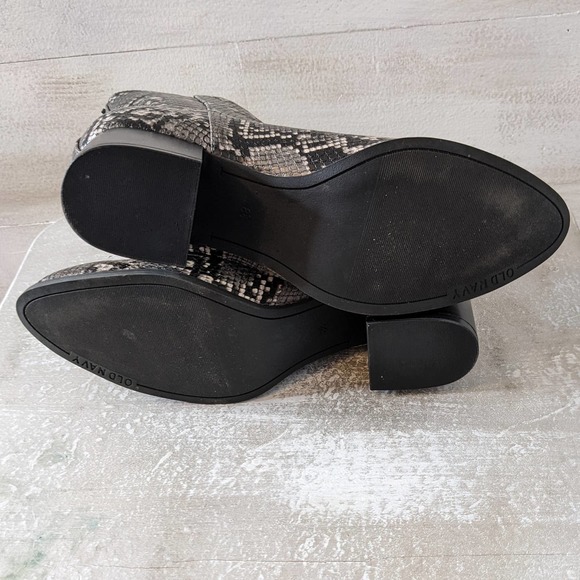 Old Navy Black and Gray Snakeskin Patterned Boots Size 8.5 NWOT - Picture 5 of 5